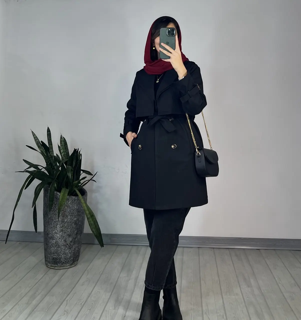 ترنچ کت پاییزه آرام